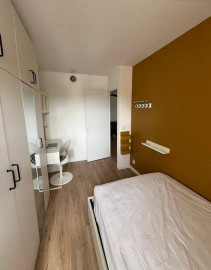 
                                                                                        Location
                                                                                         Chambres intégralement équipées dans coloc rénovée