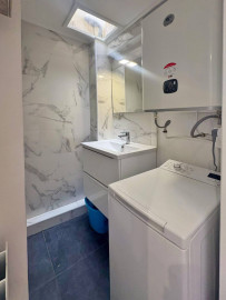 
                                                                                        Location
                                                                                         Charmant 2 pièces à louer en Bail mobilité, Paris 9ème