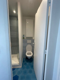 
                                                                                        Location
                                                                                         Charmant 2 pièces meublé Paris 11