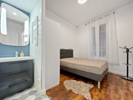 
                                                                                        Location
                                                                                         Charmant 2 Pièces Meublé, Récemment Rénové - Route de la Reine, Boulogne