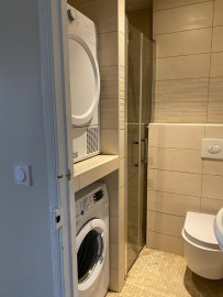 
                                                                                        Location
                                                                                         Charmant 2 pièces quartier Epinettes-Bessières