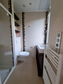 
                                                                                        Location
                                                                                         Charmant 2 Pièces sans vis-à-vis