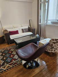 
                                                                                        Location
                                                                                         Charmant 2P meublé 45m²