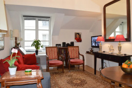 
                                                                                        Location
                                                                                         Charmant Appartement Au Coeur De Paris Marais