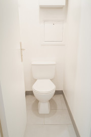 Vente
Charmant Appartement de 48m² à Neuilly-sur-Seine, Quartier Poissonniers