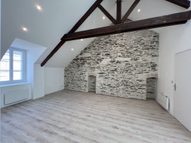 
                                                                                        Vente
                                                                                         Charmant Appartement de Caractère à Angers