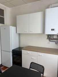 
                                                                                        Location
                                                                                         Charmant appartement meublé de 33m²