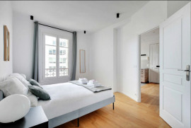 
                                                                                        Location
                                                                                         Charmant appartement meuble - Levallois-Perret
