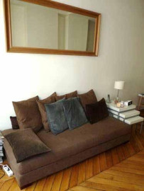 
                                                                                        Location
                                                                                         Charmant deux pièces de 43 m2, idéalement situé.