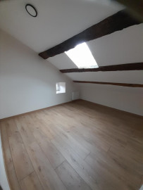 
                                                                                        Location
                                                                                         Charmant duplex entièrement neuf