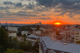Vente
Charmant Duplex T3 à Meudon : dernier étage, vue imprenable