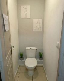 
                                                                                        Location
                                                                                         charmant studio 13 m2 meublé centre de Marseille