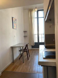 
                                                                                        Location
                                                                                         charmant studio 13 m2 meublé centre de Marseille