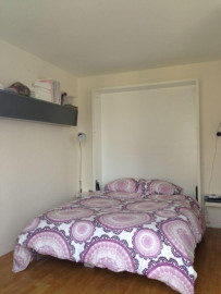 
                                                                                        Location
                                                                                         Charmant studio avec balcon au Coeur de Ville