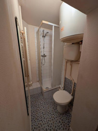 
                                                                                        Vente
                                                                                         Charmant studio avec mezzanine dans le vieux Lyon