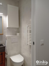 
                                                                                        Vente
                                                                                         Charmant studio de 24 m² refait à neuf
