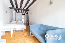 
                                                                                        Vente
                                                                                         Charmant studio Eglise d'Auteuil.