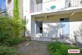 
                                                                                        Location
                                                                                         Charmant studio meublé à Saint Roch Montpellier