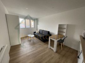 Location
Charmant studio meublé en centre ville de Saint-Quentin