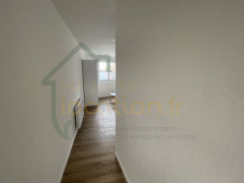 Location
Charmant studio meublé en centre ville de Saint-Quentin
