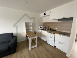 Location
Charmant studio meublé en centre ville de Saint-Quentin