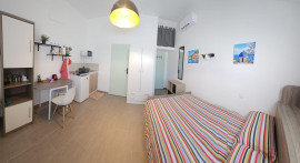 
                                                                                        Location
                                                                                         Charmant studio meublé, entièrement neuf