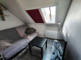 
                                                                                        Location
                                                                                         Charmant studio République