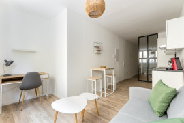 
                                                                                        Location
                                                                                         T1 Bis meublé - 32m² - Centre ville