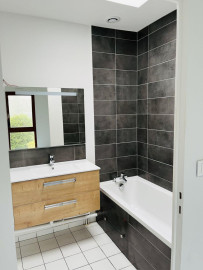 
                                                                                        Location
                                                                                         Charmant T2