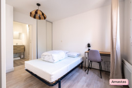 Location
Charmant T2 meublé aux Minimes avec terrasse + pkg