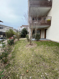 
                                                                                        Vente
                                                                                         Charmant T3 Rez de Jardin dans le Quartier Gran Trou - Lyon 8, 1100E/mois*
