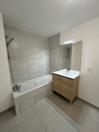 
                                                                                        Vente
                                                                                         Charmant T3 Rez de Jardin