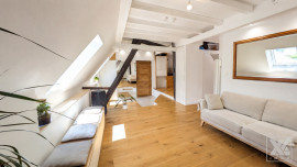 
                                                                                        Vente
                                                                                         Briançon centre - Superbe type 4 en duplex