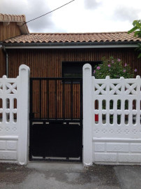 
                                                                                        Location
                                                                                         Charmante échoppe dans quartier tranquille