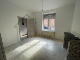 
                                                                                        Location
                                                                                         Charmante Maison 2 chambres 89m2 rénovée en 2022