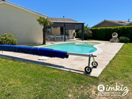 
                                                                                        Vente
                                                                                         Charmante maison 4 pièces