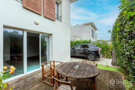 
                                                                                        Vente
                                                                                         Charmante maison 4 pièces