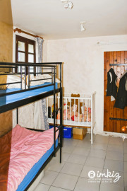 Vente
Charmante maison de caractère en pierre + gîte