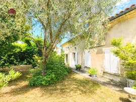 
                                                                                        Vente
                                                                                         Charmante maison en pierre