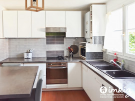 
                                                                                        Vente
                                                                                         Charmante maison individuelle 7 pièces
