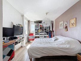 Vente
Charmante maison niçoise vue mer à Nice Est.