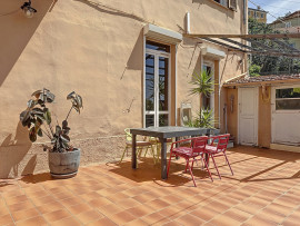 Vente
Charmante maison niçoise vue mer à Nice Est.