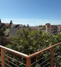 Vente
Charmante maison niçoise vue mer à Nice Est.