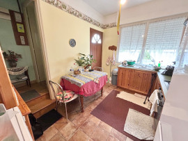 
                                                                                        Vente
                                                                                         Charmante maison proche centre-ville