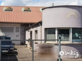 
                                                                                        Vente
                                                                                         Charmante propriété de 9 pièces