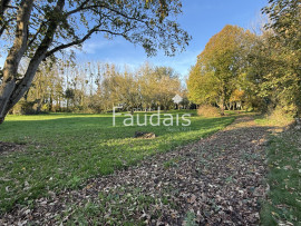 
                                                                                        Vente
                                                                                         Château en bordure des marais du Cotentin