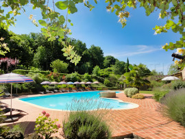 
                                                                                        Vente
                                                                                         CHÂTEAU SEIGNEURIAL XVème LOT-ET-GARONNE/DORDOGNE