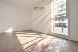 
                                                                                        Vente
                                                                                         Chatenay Appartement familiale avec balcon