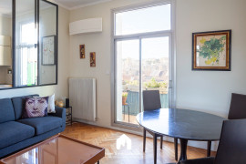 
                                                                                        Location
                                                                                         Ciel Marengo