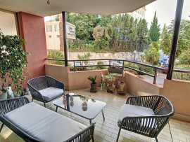 Location
Cimiez - 2 Pièces meublé avec goût - Terrasse